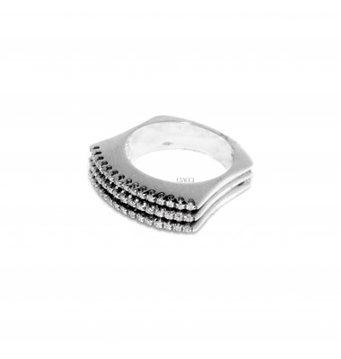 G2268-AA738 Anello Oro Bianco Brillanti