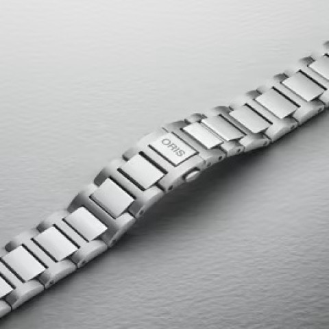 BIG CROWN POINTER DATE 01 754 7798 4064-07 8 20 06