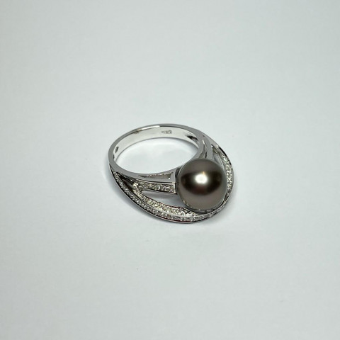 Anello Nimei con Perla e Brillanti