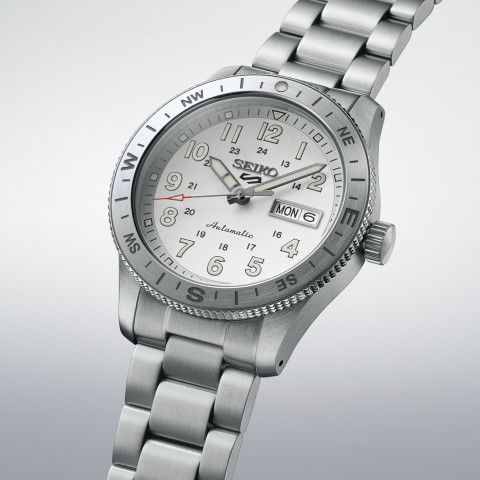 Seiko 5 Sport Field HDB007K1