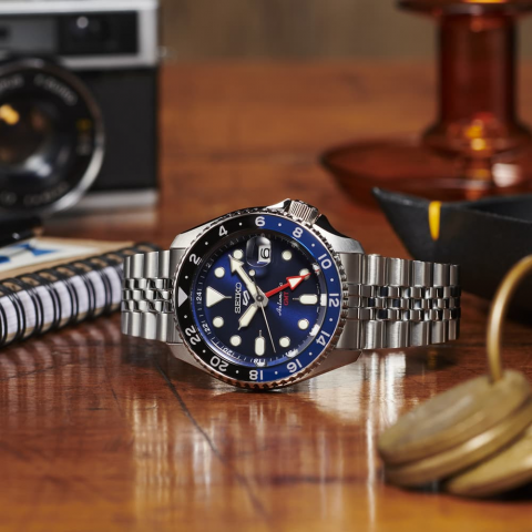  Seiko 5 sport GMT SSK003K1